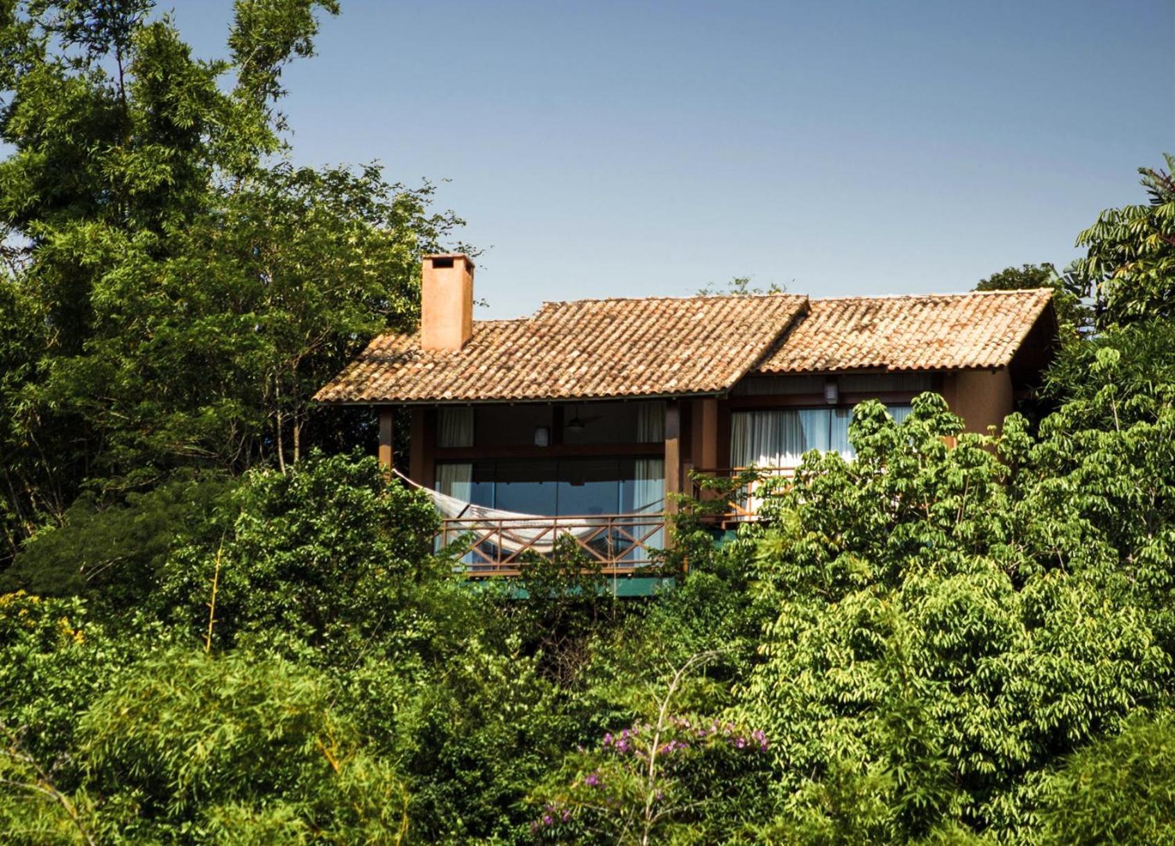 Ponta Dos Ganchos Resort