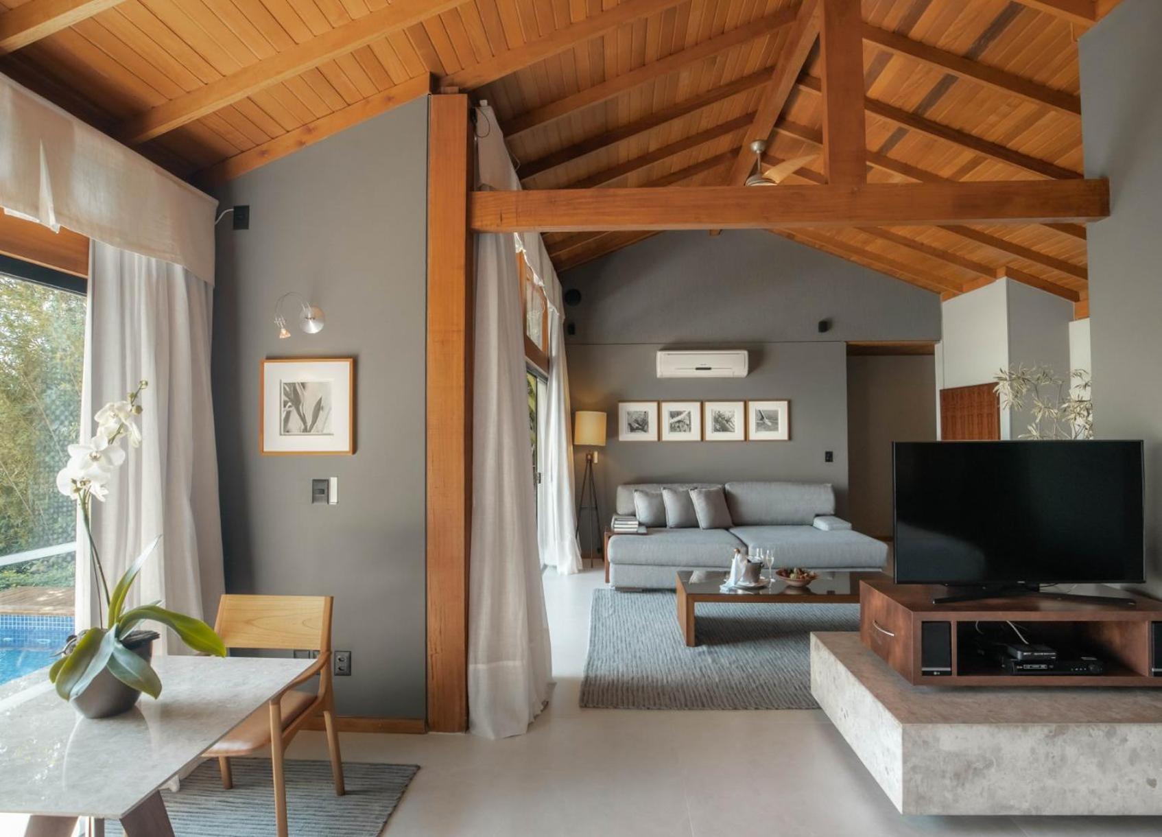 Ponta Dos Ganchos Exclusive 5*