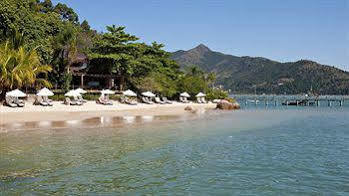 Resort Ponta Dos Ganchos 5*
